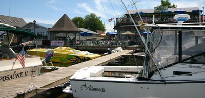 Abe's Waterfront Boat House Bar & Grill